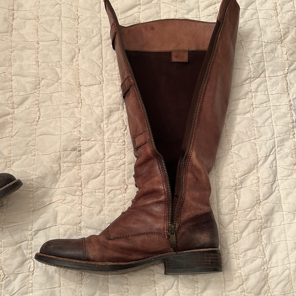 Vince Camuto Riding Boots 8B - Picture 10 of 16